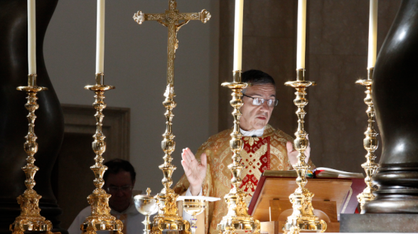 値下げFather Burke&Cardinal Antonio &Angelo Beloved Chaplain Father Ronald Perkins Passes Away, Leaving