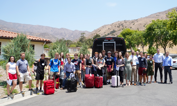 Students Arrive for High School Summer Program