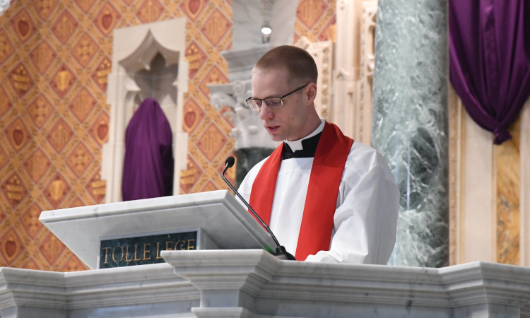 Fr. Hanley at the TAC-California Chapel pulpit