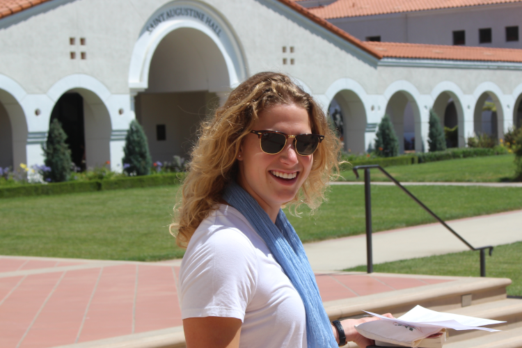 Helen Blain (’20)