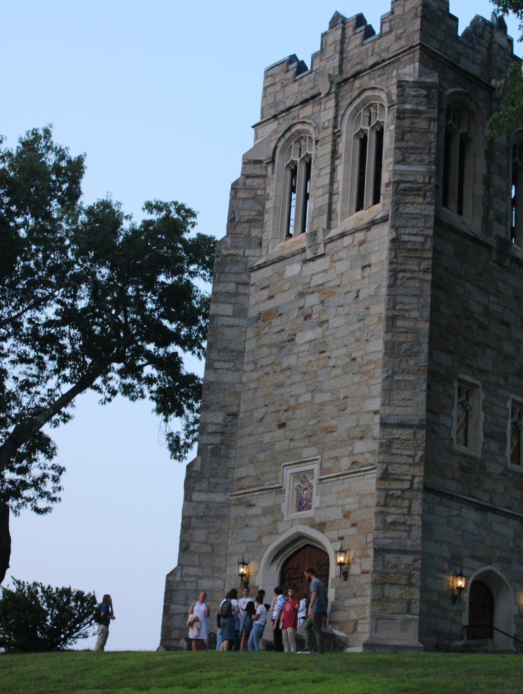 A group of students at the front door of the Chapel