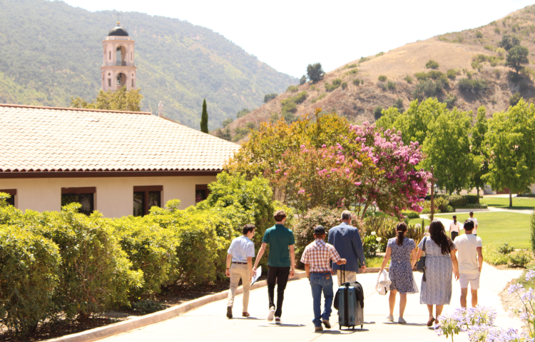 Stuents arrive at the California High School Summer Program