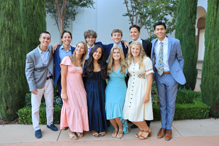 Students before banquet