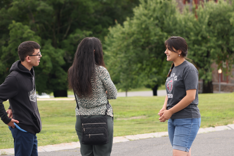 Welcoming new faces to campus