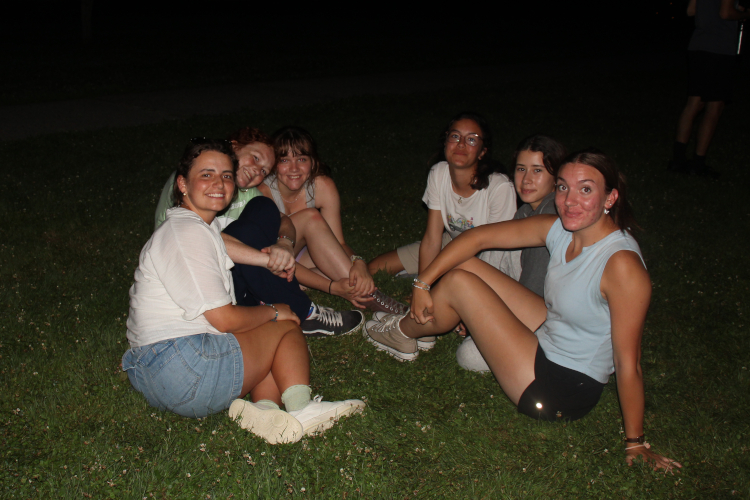 Back on campus, the group finished the night with a bonfire, toasty s’mores, and hot cocoa. Today, students will go kayaking on the Connecticut River, so there won’t be another post until Monday morning. Make sure to check back then to read about the programmers’ river day fun!