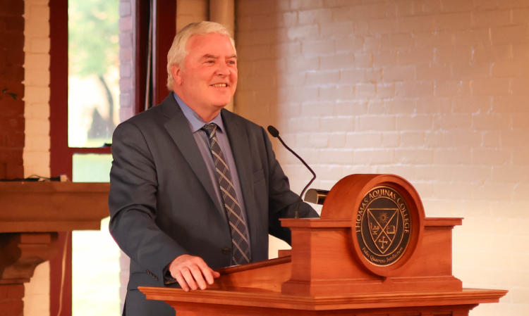 President O'Reilly gives an address