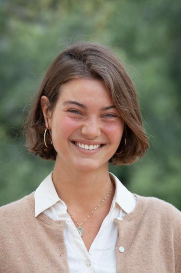 Sarah Francis ('21)