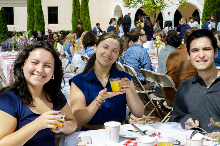 Sophomore Senior Brunch