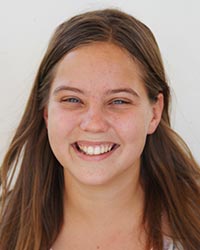 Cecilia Goyette (’17)