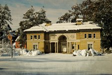 Kenarden hall in the snow