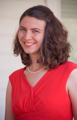 Rosie Grimm (’10)