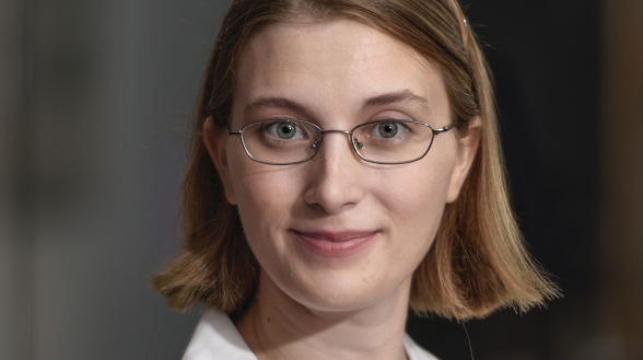 Dr. Cara Buskmiller (’11)