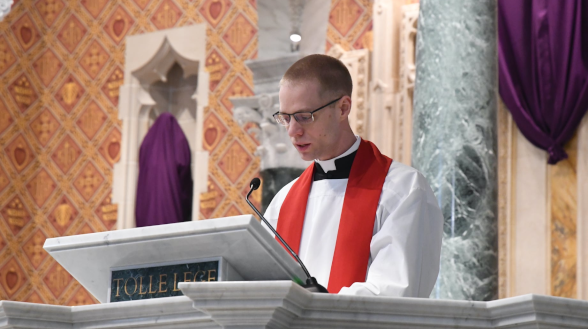 Fr. Hanley at the TAC-California Chapel pulpit