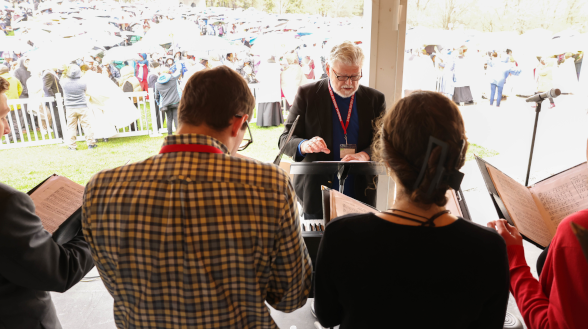 choir at divine mercy shrine announcement