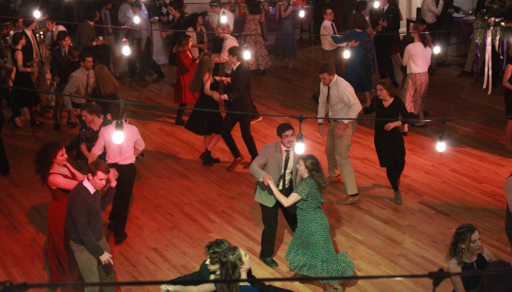 Candlelit Thanksgiving Dance