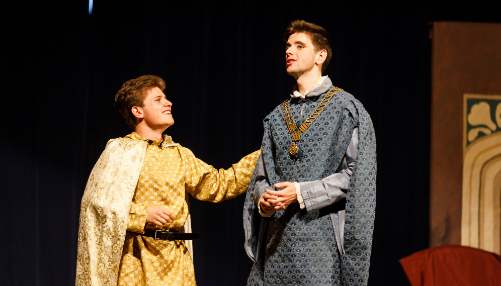 Student thespians put on a production of a man for all seasons