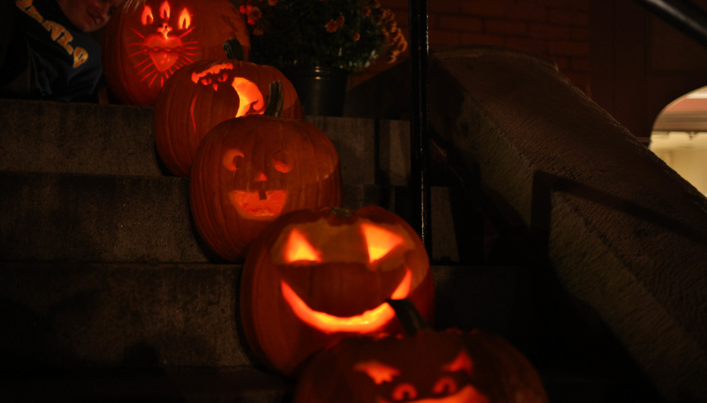 Pumpkin-carving social