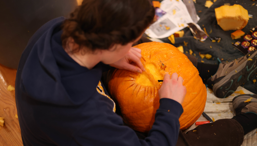 Pumpkin-carving social