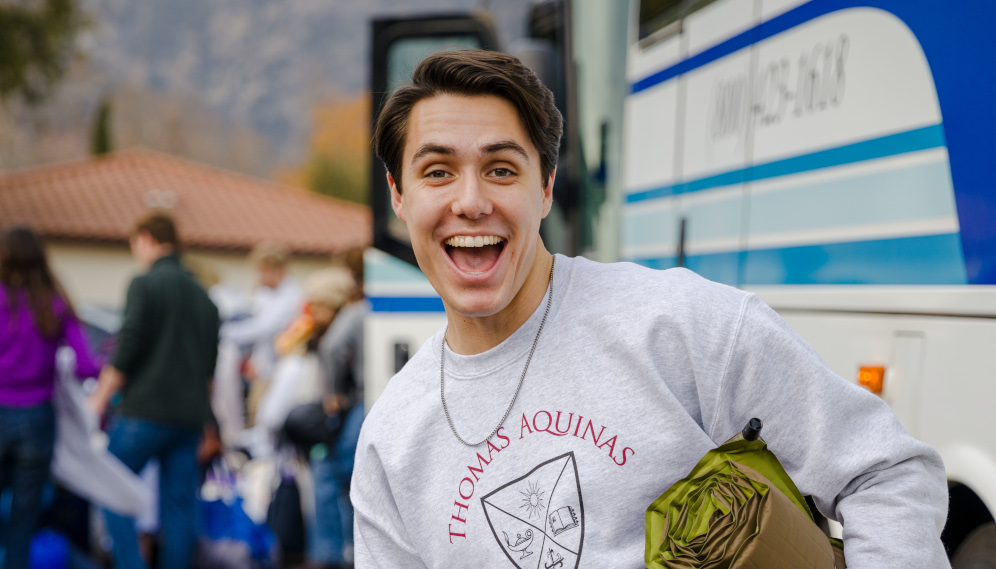 Students depart for Walk for Life West Coast