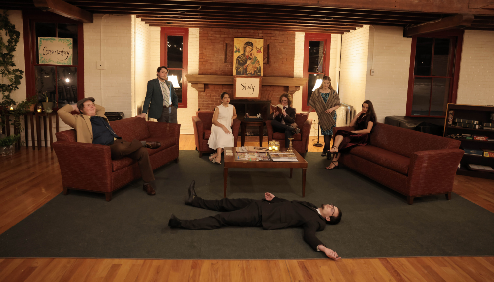 Sophomores Host Clue-Themed Dance