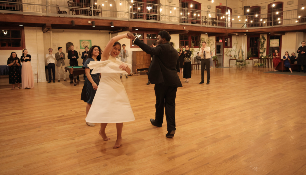 Sophomores Host Clue-Themed Dance