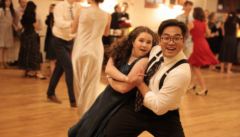 Sophomores Host Clue-Themed Dance
