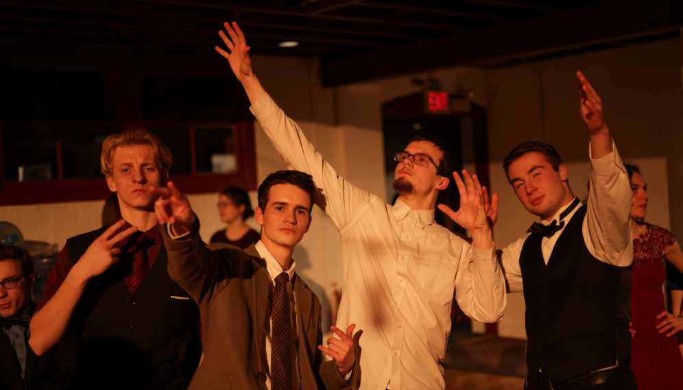 Sophomores Host Clue-Themed Dance