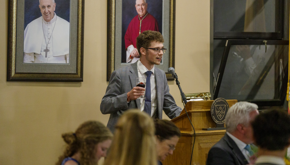 Faculty Bids Farewell to Class of 2024 at President’s Dinner