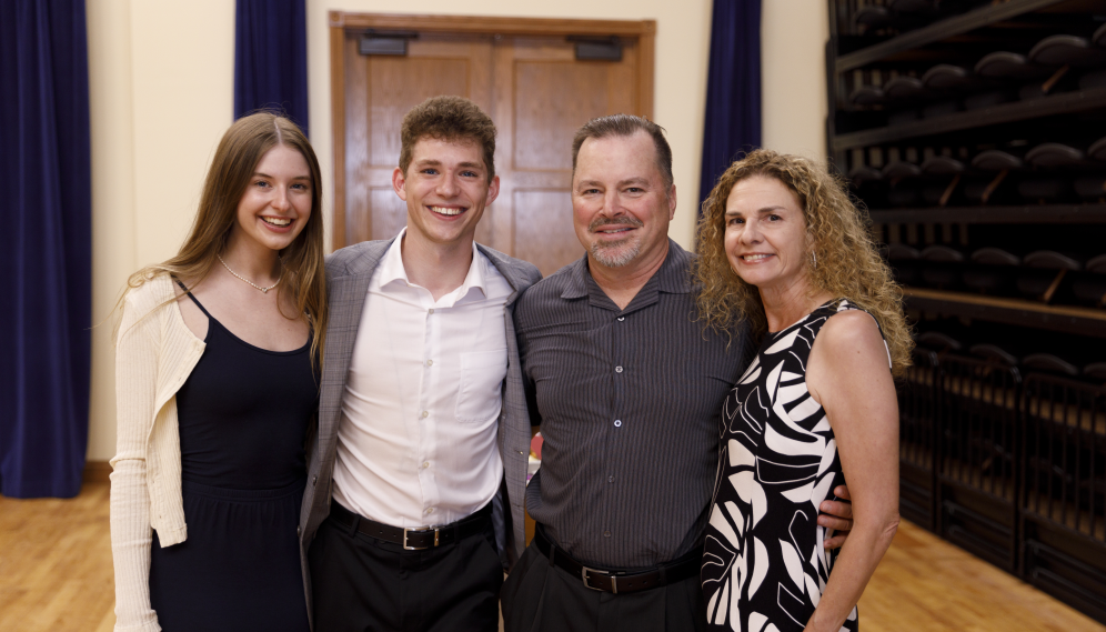College Welcomes Parents, Newest Alumni at Taco Dinner