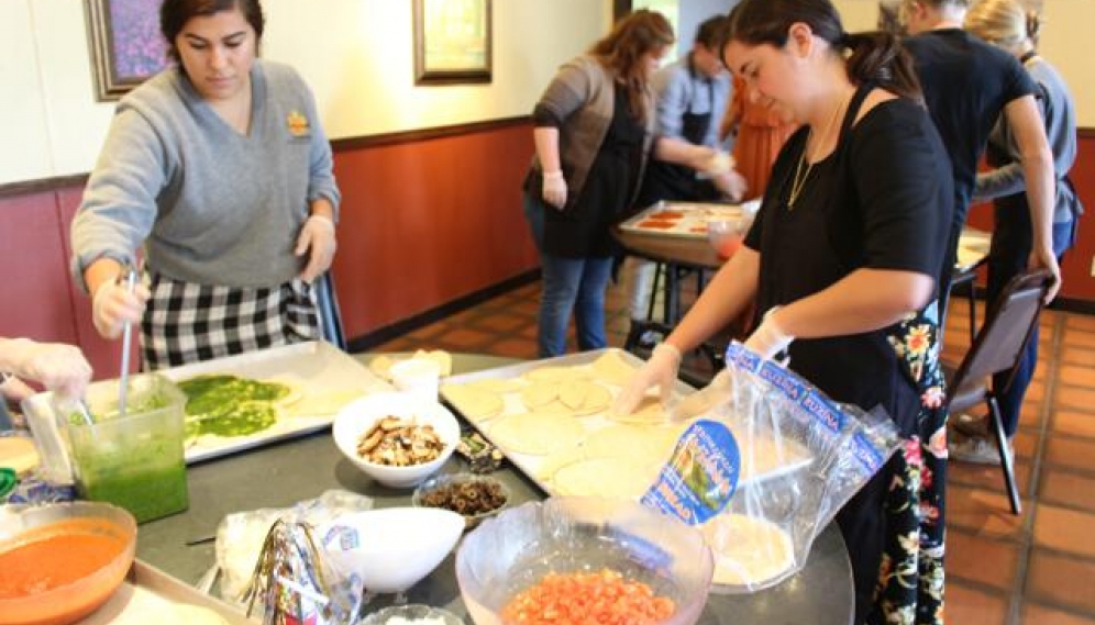 Pizza-Making Party for All-College Seminar Fall 2018