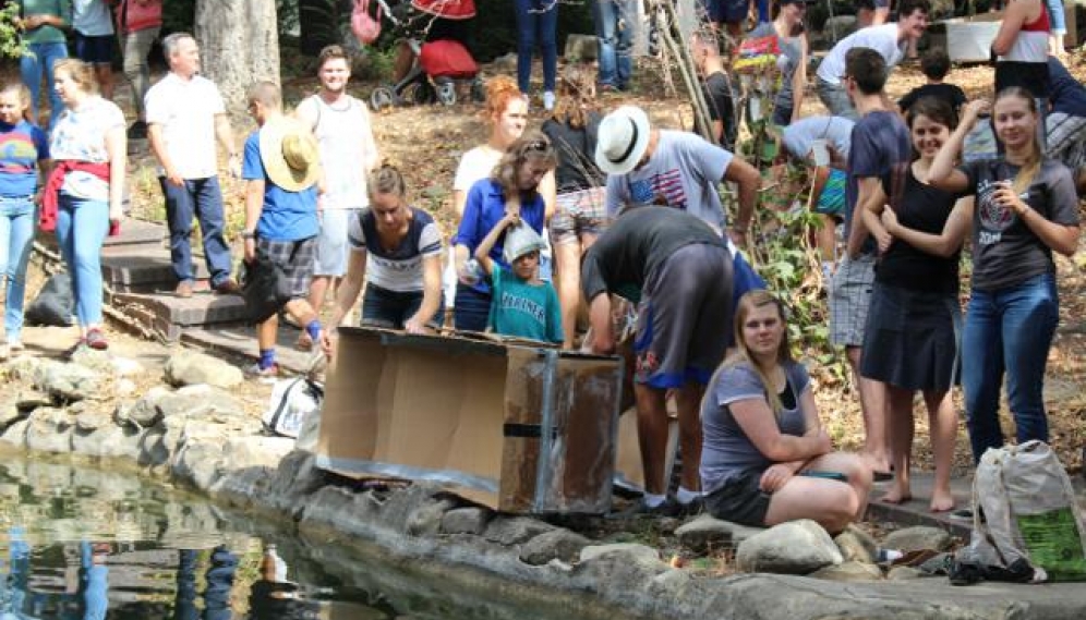 Cardboard Yacht Regatta (2018)