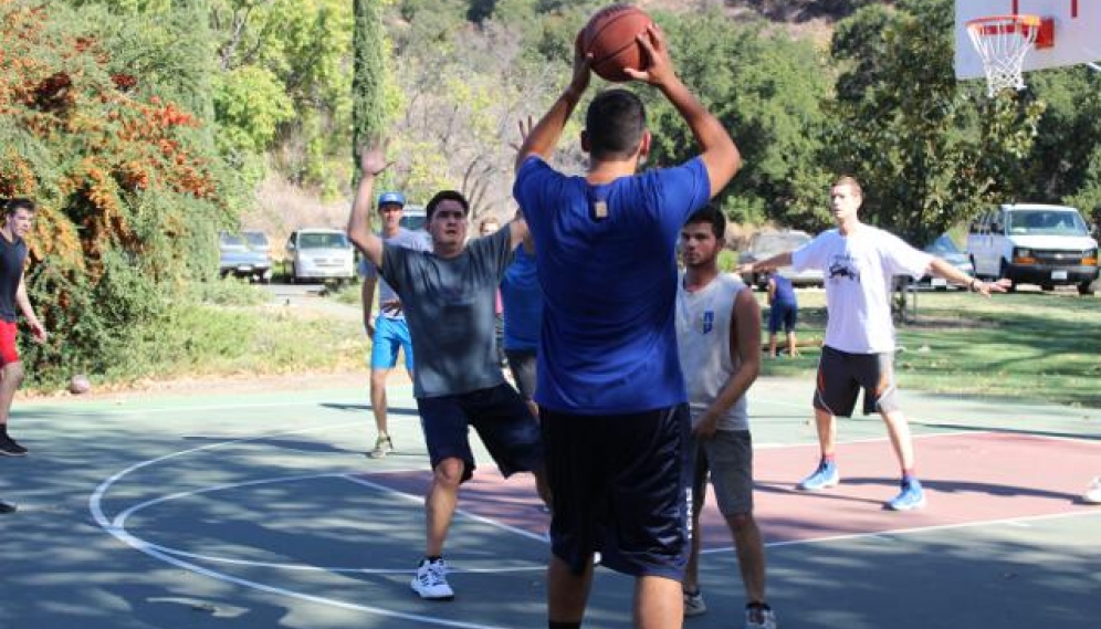 Alumni-Parent Day 2016 Basketball