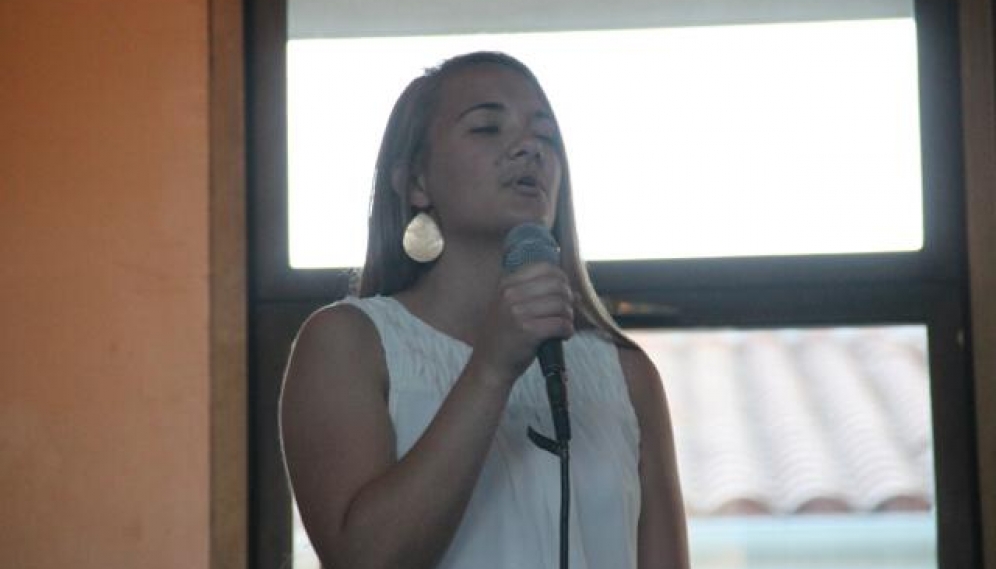 hssp14 -- open mic night