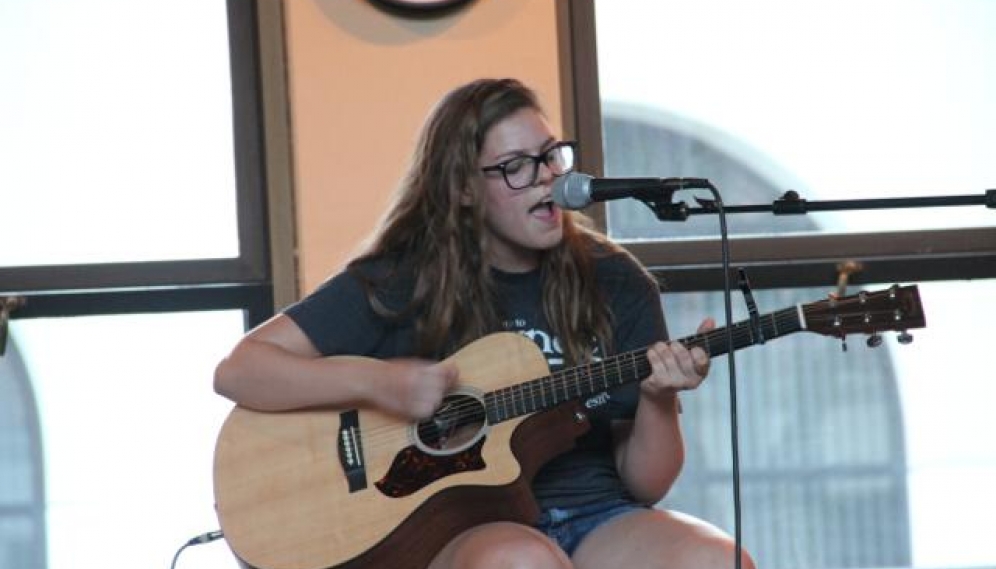 hssp14 -- open mic night