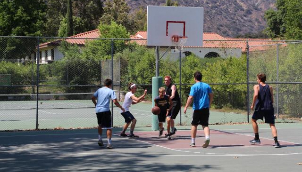 HSSP16 -- 3-on-3 Basketball