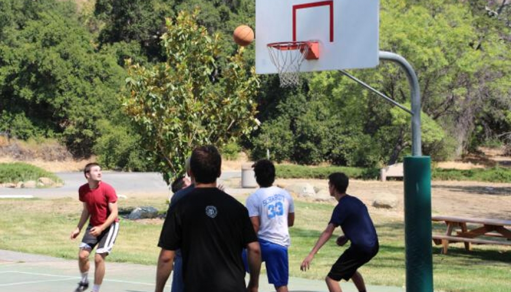 HSSP16 -- 3-on-3 Basketball