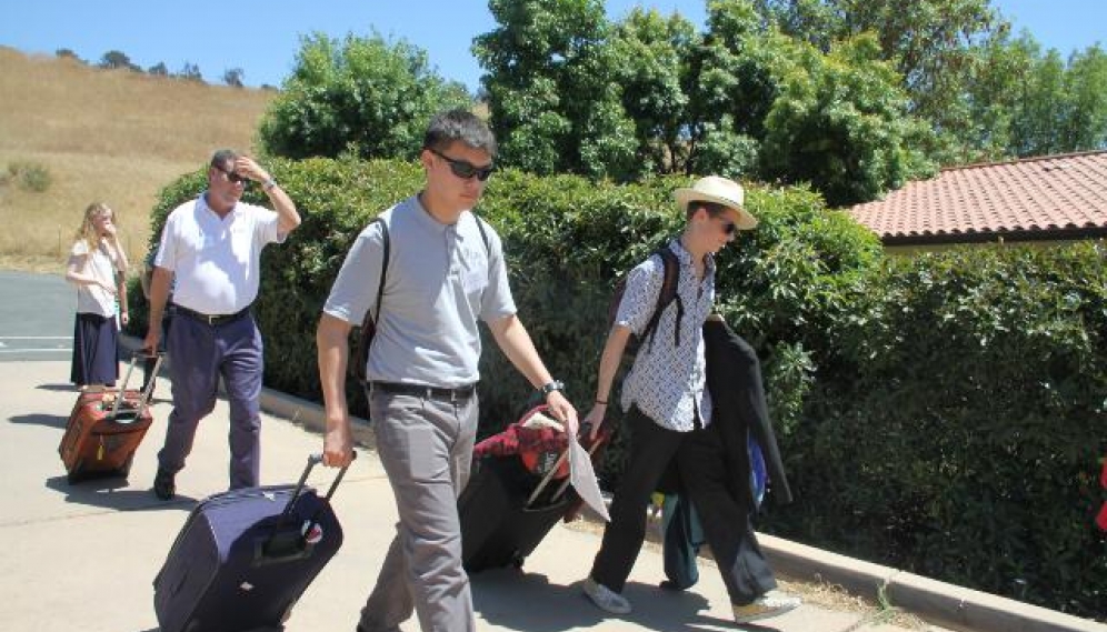 Students arrive for the 2018 High School Summer Program