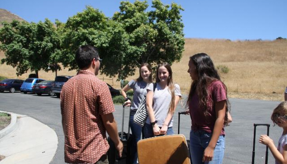 Students arrive for the 2018 High School Summer Program