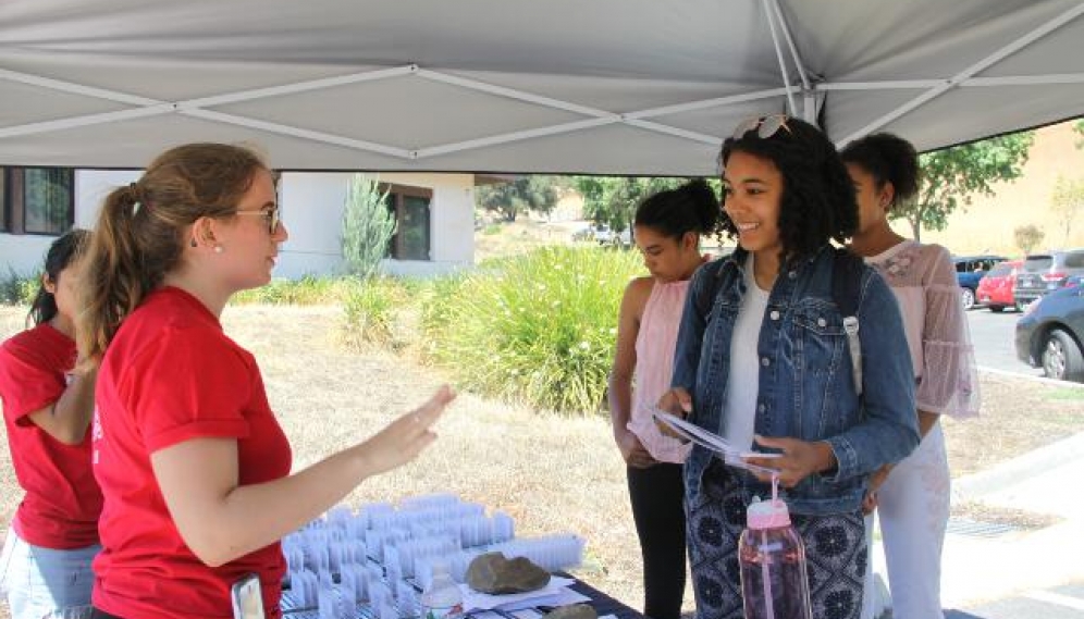 Students arrive for the 2018 High School Summer Program