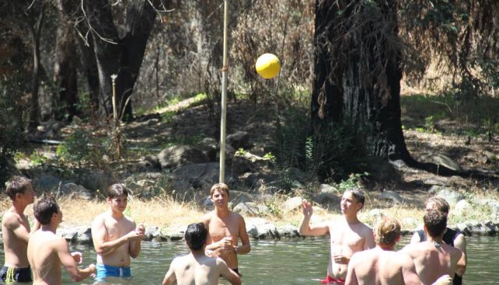 HSSP 18 -- Mens Watermelon Water Polo