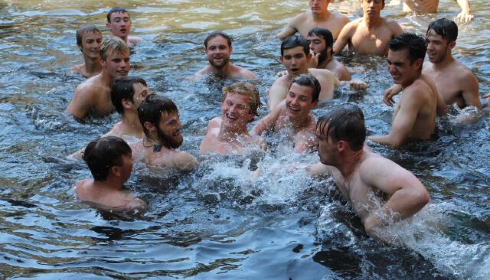 HSSP 18 -- Mens Watermelon Water Polo