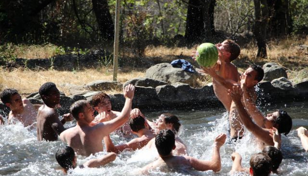 HSSP 18 -- Mens Watermelon Water Polo