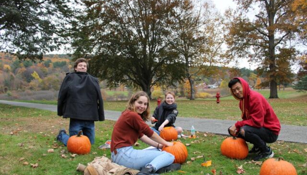 Pumpkin Carving New England 2019