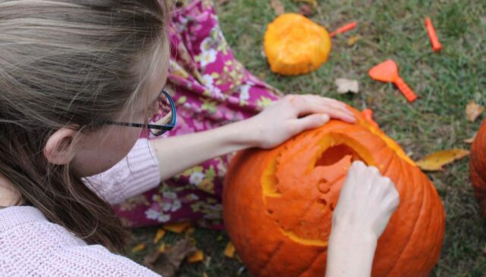 Pumpkin Carving New England 2019