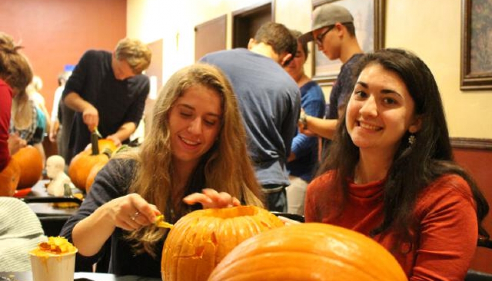 Pumpkin-Carving Contest 2018