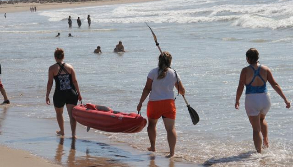 Senior-Freshman Beach Day14