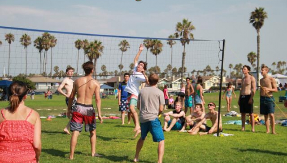 Freshman-Senior Beach Day 2017