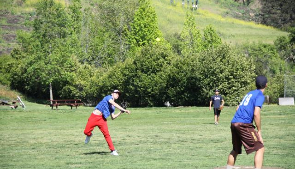 Senior-Faculty Softball 2018