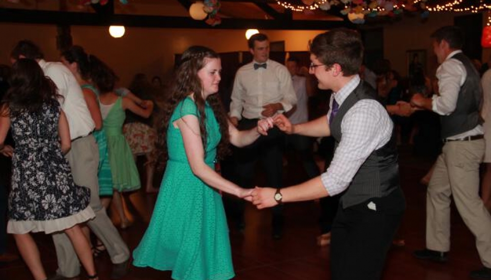 Slideshow: Spring Dance 2017