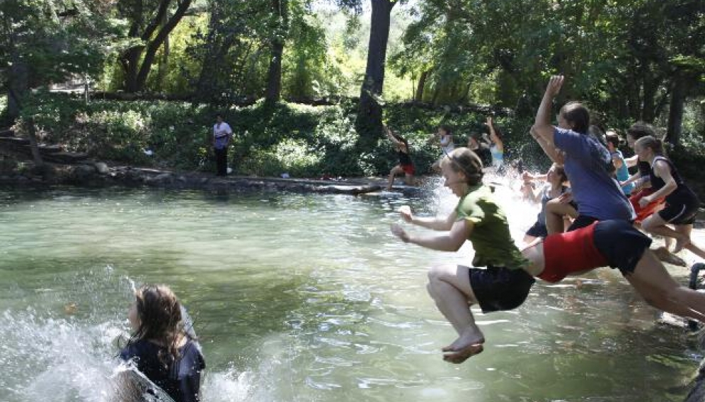 Senior Pond-Jumping 2014